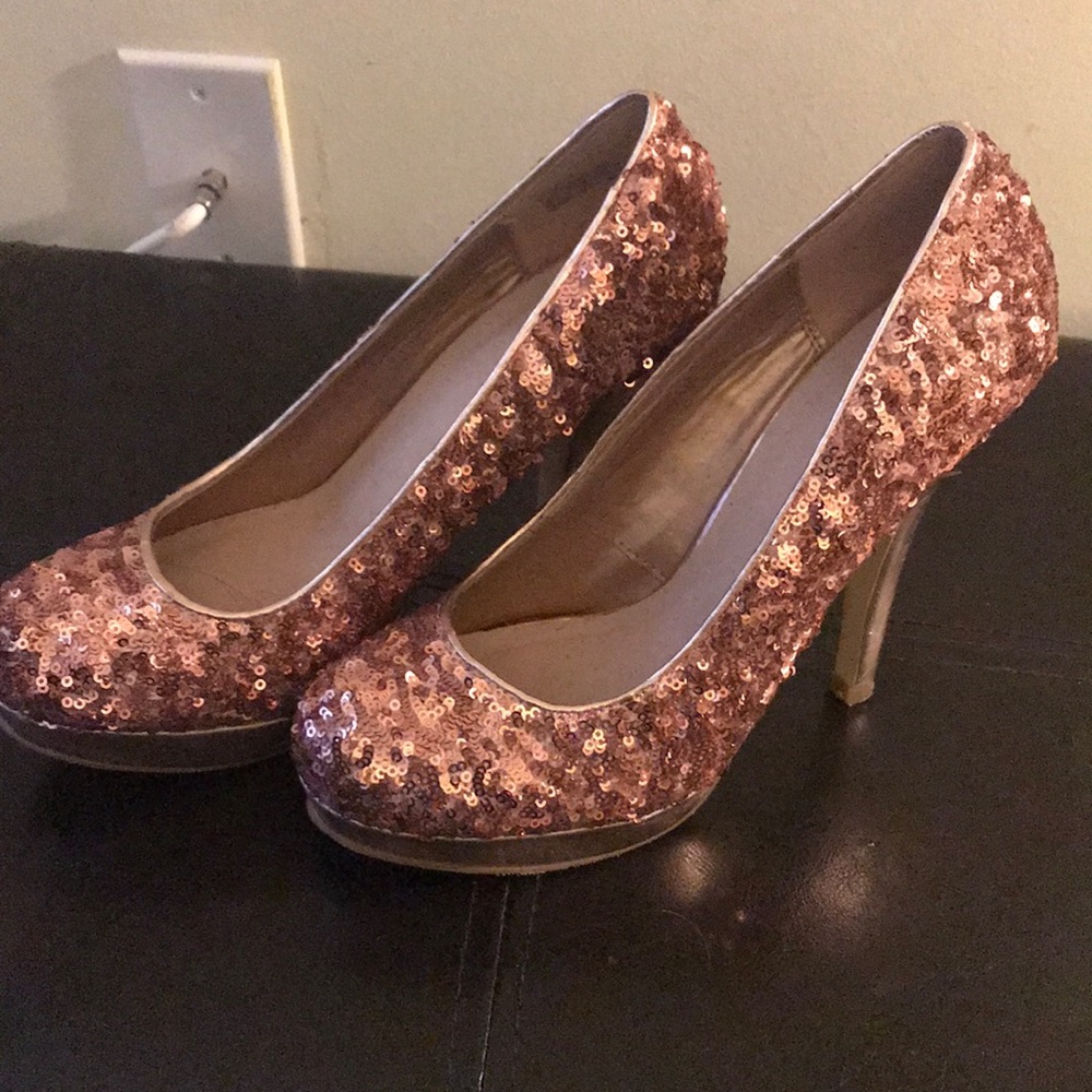 Bronze Sequined Shoes